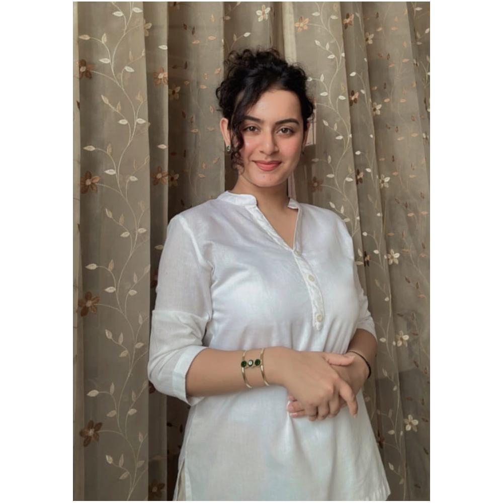 White Airy Linen Short Kurta